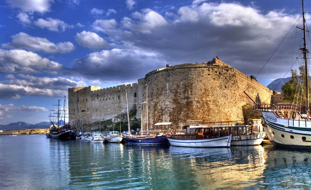 kasteel-cyprus-strand-vakantie